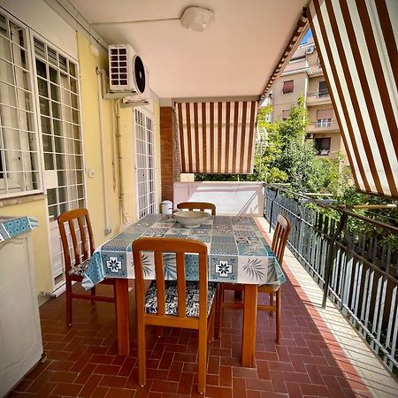 Appartement Domus Urbani à Rome Extérieur photo
